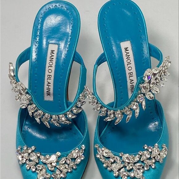 Manolo Blahnik Lurum 90 Embellished Satin Mules size 37 - Picture 5 of 13